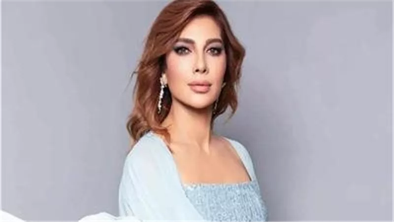 بالأخضر.. أصالة تخطف الأنظار بهذه الإطلالة | شاهد 