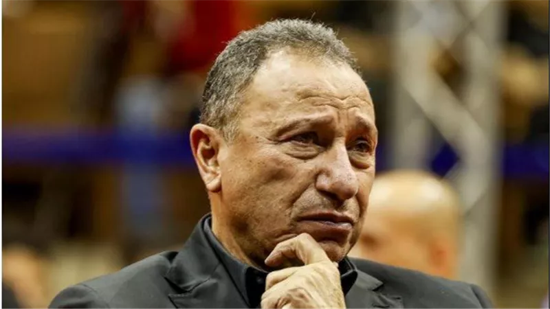 ممكن يقعد على كرسي متحرك..تفاصيل صادمة عن مرض محمود الخطيب | فيديو