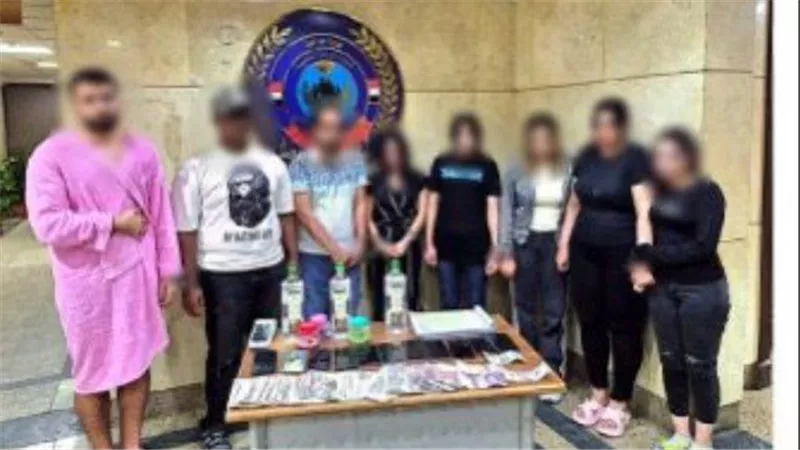  5 فتيات ورجلان.. تفاصيل مثيرة في مداهمة ناد للأعمال المنافية للآداب بالتجمع 