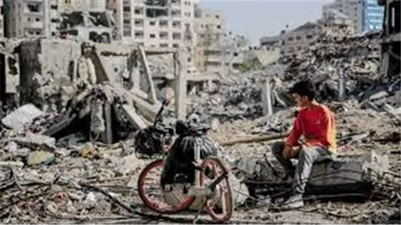 صفقة للنجاة.. كيف يمكن لموافقة حماس أن توقف نزيف غزة؟