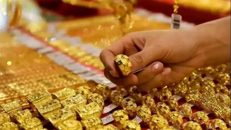 سعر الذهب اليوم الجمعة 3-10-2025 تحرك مفاجيء