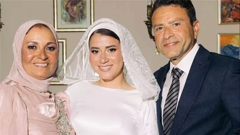 التفاصيل الكاملة.. هبة قطب تكشف مفاجأة بفيديو صباحية ابنتها دينا هشام
