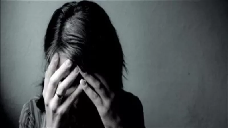 حقنة إنسولين وفيديوهات جنسية.. نهاية مأساوية لميكانيكي خانته زوجته مع طبيب