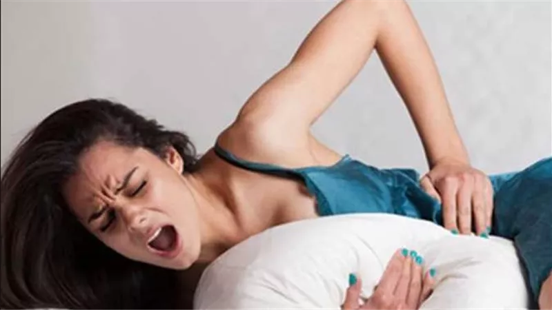 راحة فورية دون أدوية.. 5 مشروبات طبيعية تهدئ التهاب المعدة
