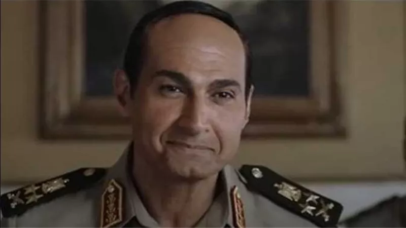 الرئيس وصاني على الدكتور مرسي.. ياسر جلال يكشف كواليس تجسيده شخصية السيسي