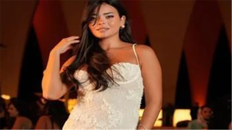  برندات عالمية.. أسعار فساتين الفنانات في مهرجان الجونة تثير الجدل | شاهد