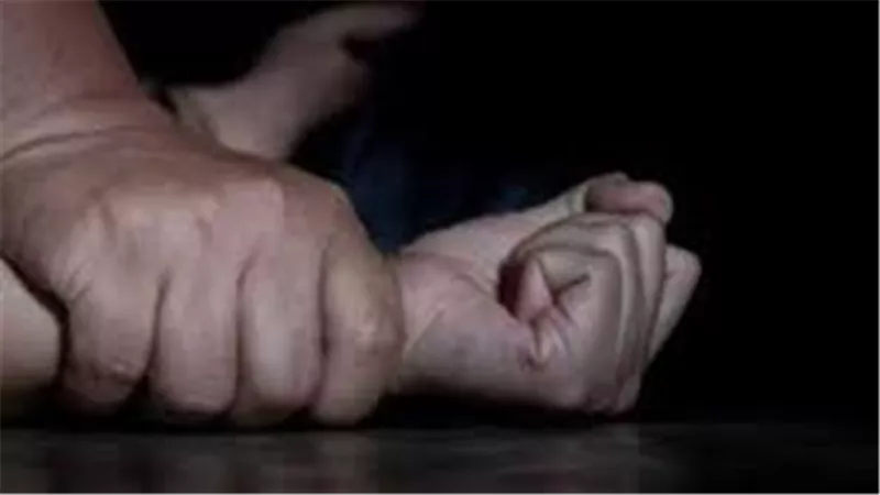 موعد على الكورنيش انتهى بحفلة اغتصاب.. التفاصيل الكاملة للحكم على مرتكبي جريمة الهانوفيل 