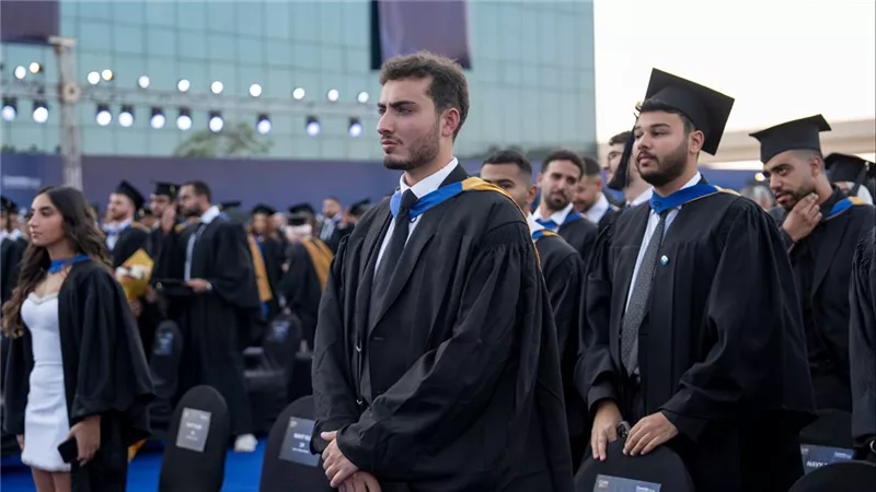 فرع جامعة كوفنتري في مصر يحتفل بتخرّج الدفعة الثالثة