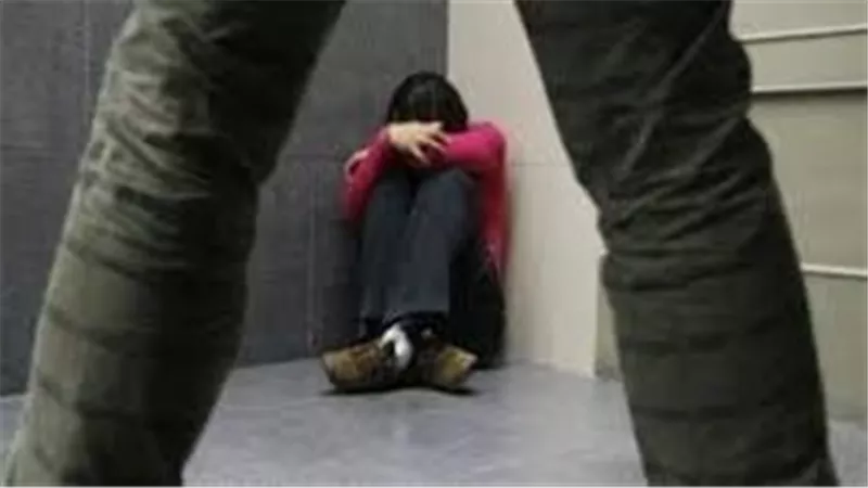 تفاصيل القبض على مسن اعتدى على صغير وهتك عرضه بعين شمس