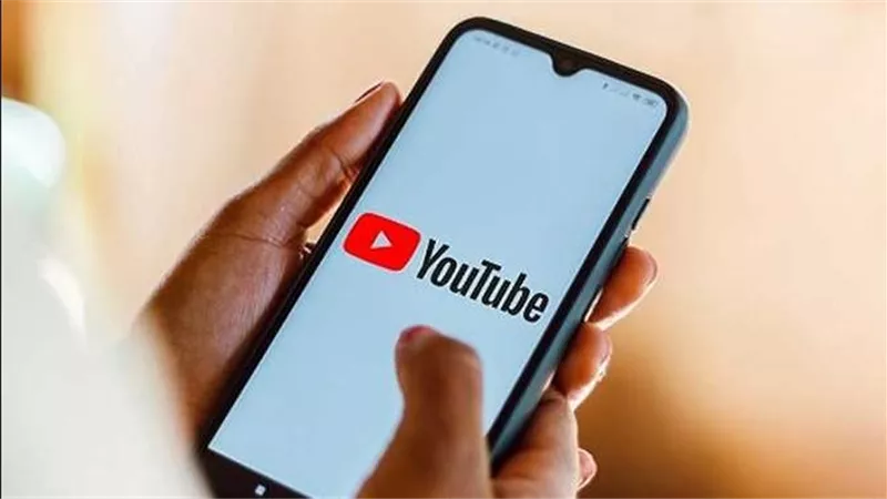 احذر من يوتيوب.. فيديوهات خادعة تُخفي برمجيات خبيثة تسرق بياناتك بضغطة زر