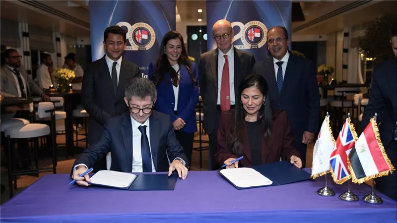 الجامعة البريطانية في مصر تفعل شراكتها الاستراتيجية مع “أفريك إنفست” لدعم الخطط المشتركة