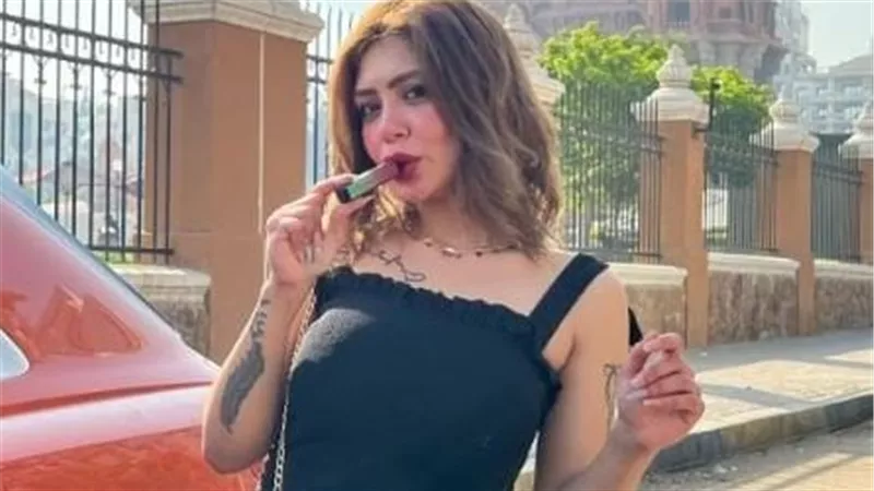  قبل الفصل في حكم حبسها..3 سيناريوهات في انتظار هدير عبد الرازق 