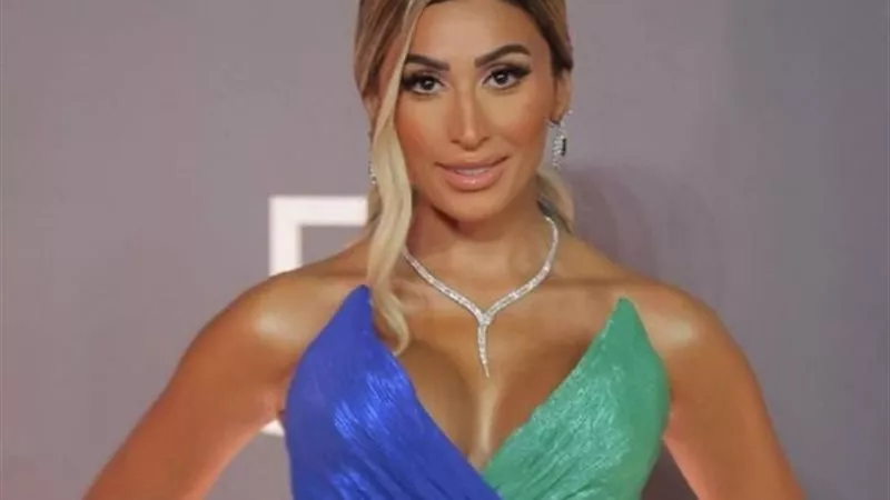  قذف محصنات.. هبة يسري تدافع عن دينا الشربيني 