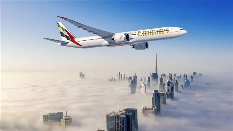 طيران الإمارات يطلب 65 طائرة إضافية من بوينغ 777X بقيمة 38 مليار دولار خلال معرض دبي للطيران 2025