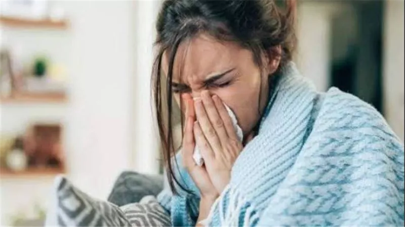  نصائح فعّالة.. كيف تحمي نفسك من نزلات البرد مع بداية الشتاء ؟ 