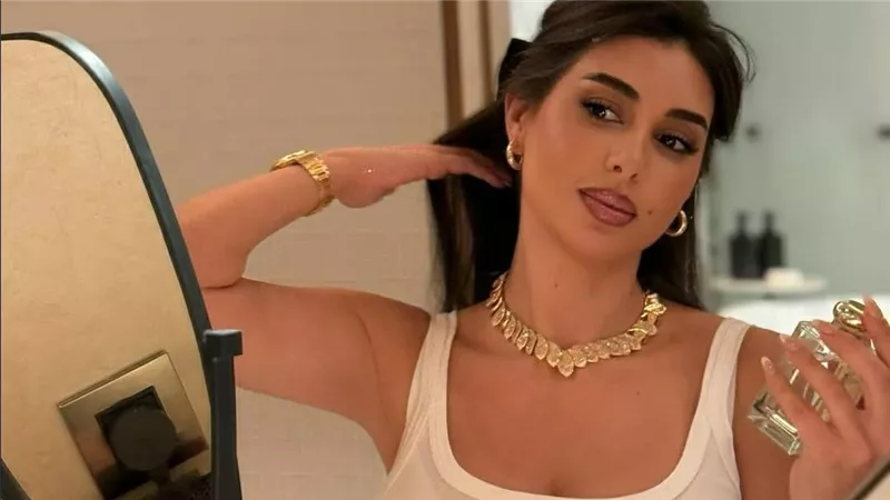 إطلالة كلاسيكية.. ياسمين صبري تخطف الأنظار في أحدث ظهور | شاهد