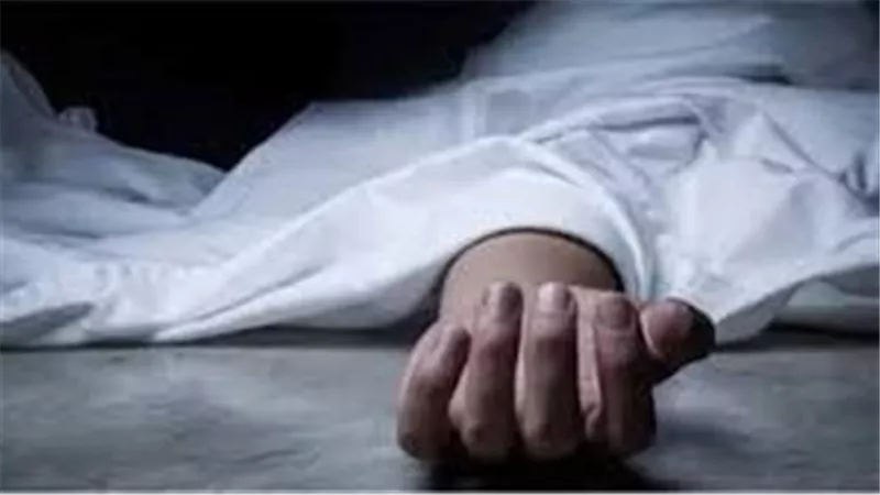 بعد وفاته بأسبوع.. تفاصيل مأساوية في العثور على جثمان مُسن داخل شقته بالإسكندرية 