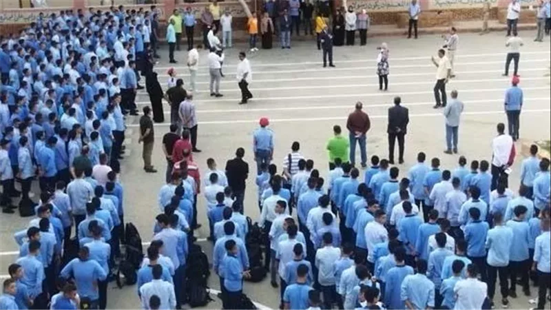 هقفلكم المدرسة وأشردكم.. تفاصيل مثيرة في اعتداء والدة طالب على مديرة مدرسة بأكتوبر
