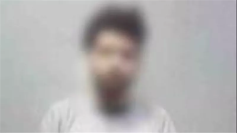 صور ومقطع صوتي.. تفاصيل مثيرة في القبض على شخص إبتز فتاة أجنبية بالقاهرة 